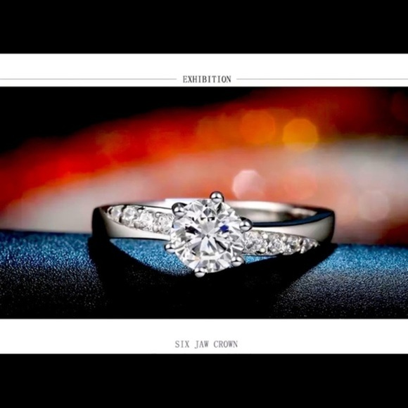 NEW Fashion Sterling Silver Shiny Zircon Ring - Picture 4 of 9